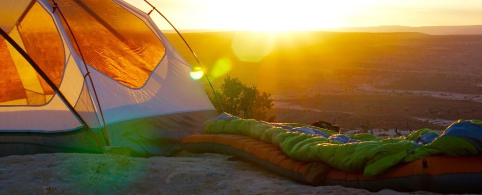Tent set-up with lumberjack sleeping bag