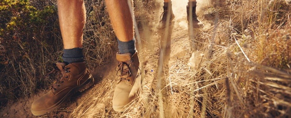 wide toe box hiking boots