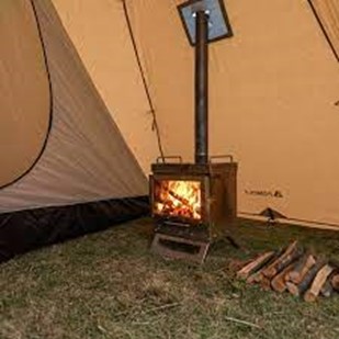 Hot tent stove with firewood